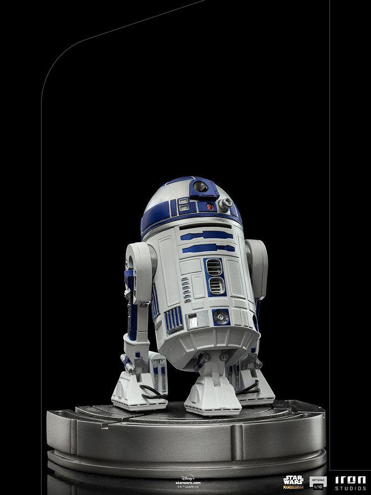 R2-D2 I:10 Scale Statue