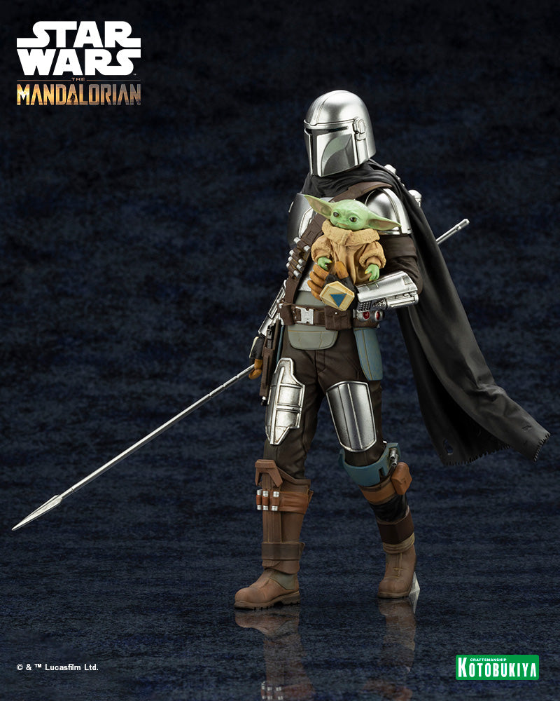 MANDALORIAN AND GROGU WITH BESKAR STAFF ARTFX STATUE
