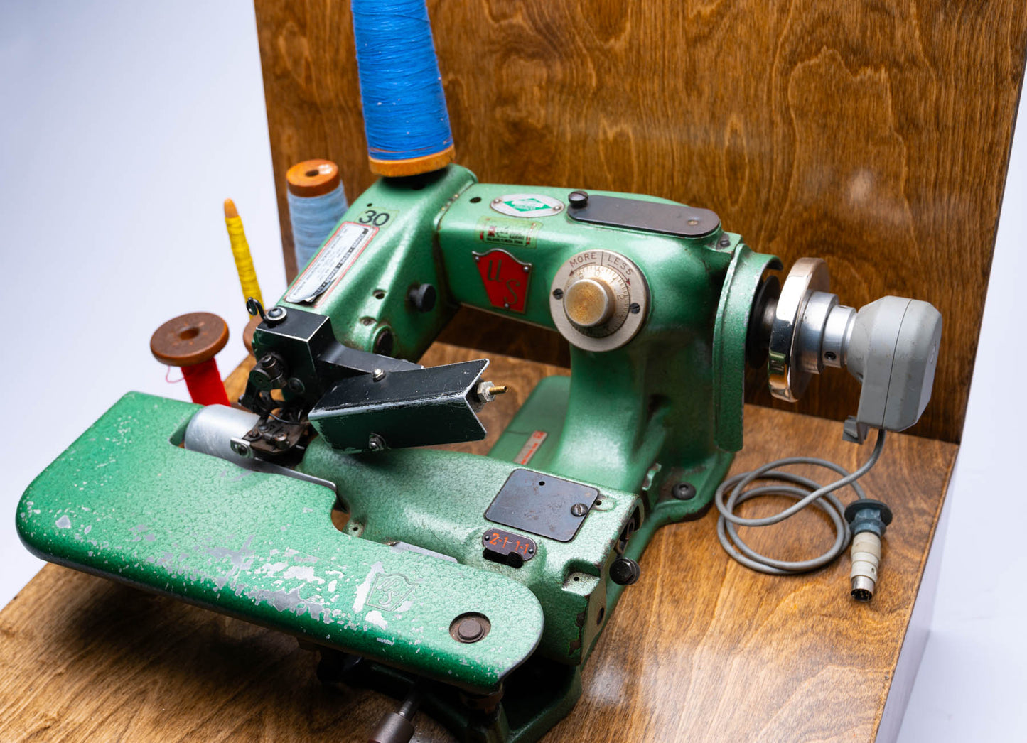 Walt Disney World Hat Sewing Machine