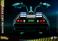 BACK TO THE FUTURE DELOREAN 1:6 SCALE
