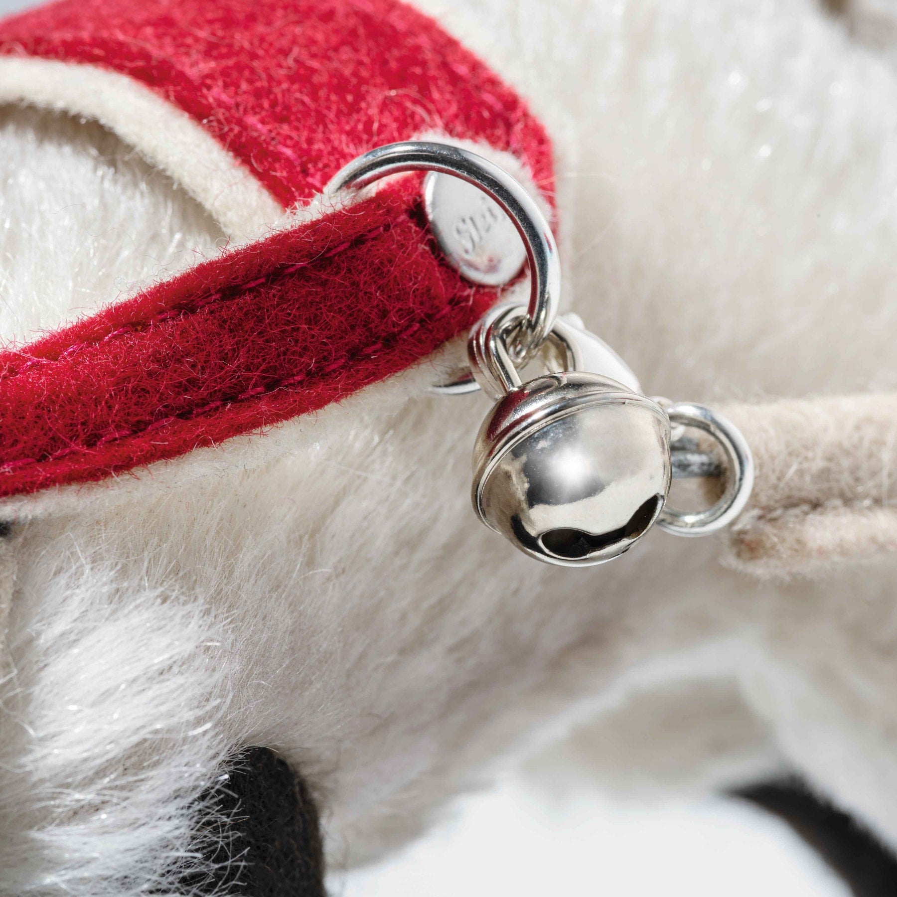 Steiff: Christmas Teddy Bear with Reindeer and Sleigh - 2024