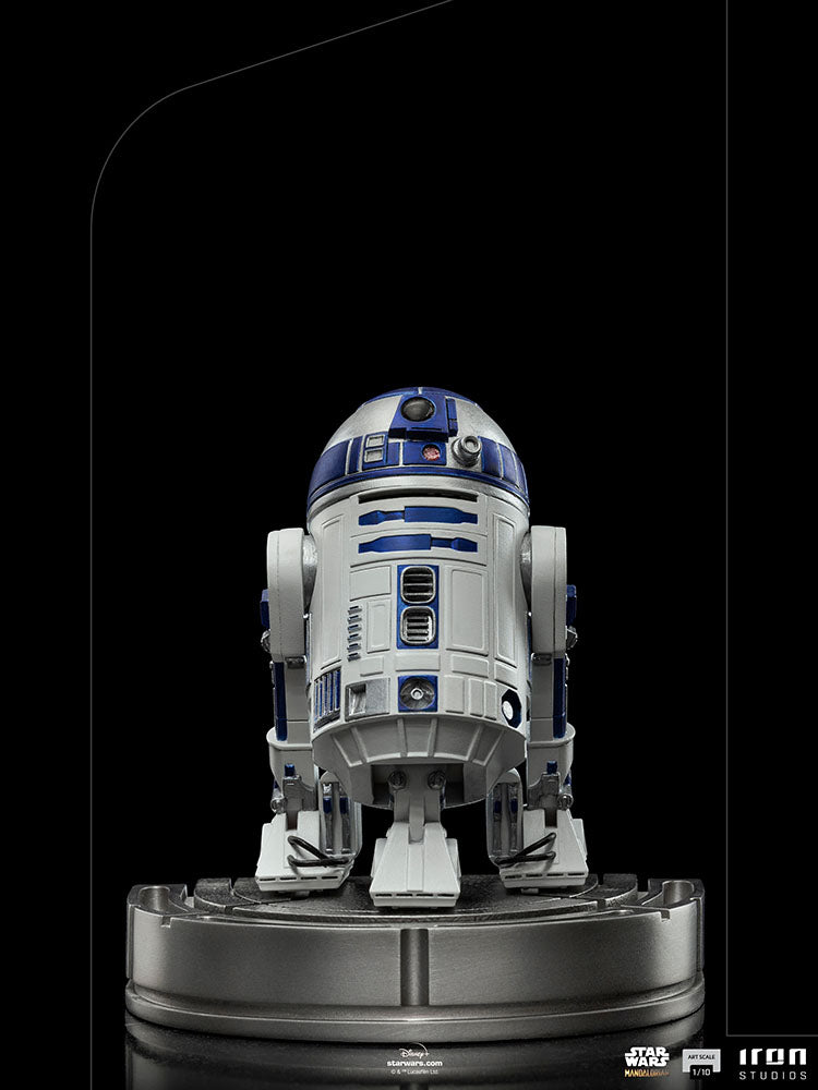 R2-D2 I:10 Scale Statue