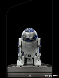 R2-D2 I:10 Scale Statue