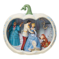 Love At First Sight Cinderella Figure