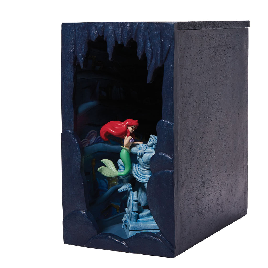 Ariel's Grotto Booknook