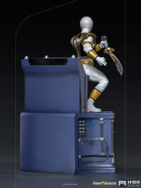 Power Ranger 1:10 Scale Figure - White