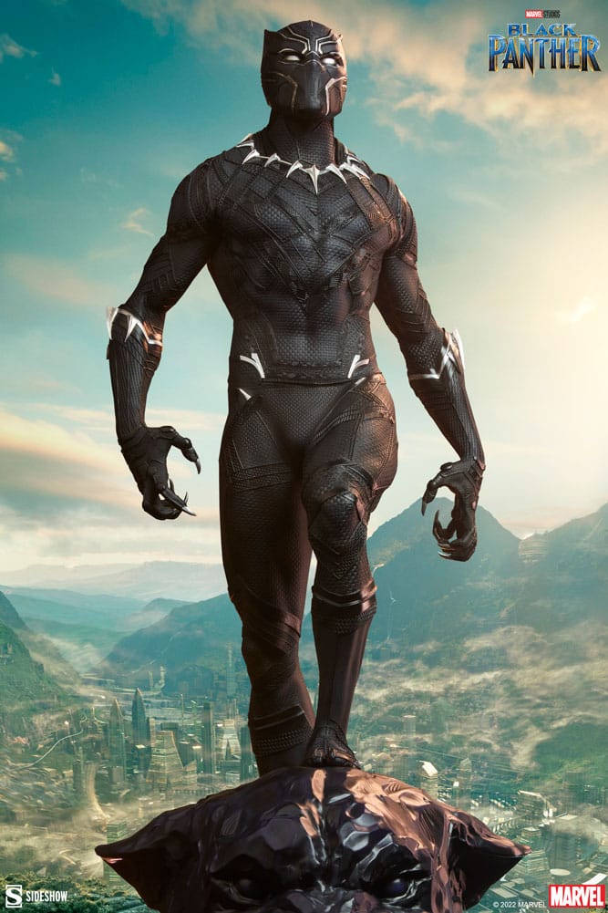 Black Panther Premium Format Figure