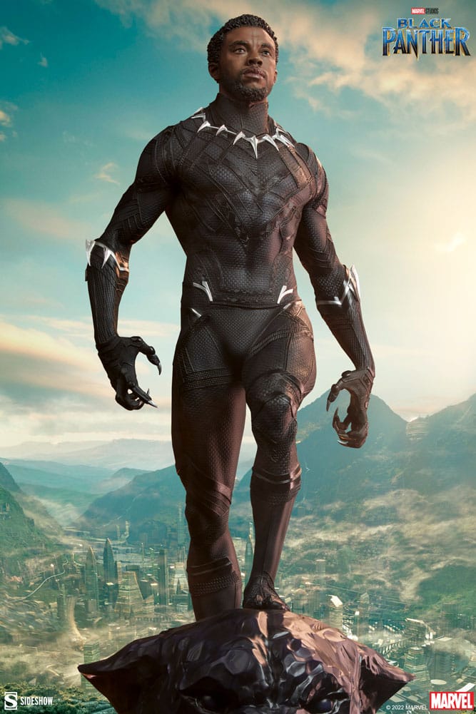 Black Panther Premium Format Figure