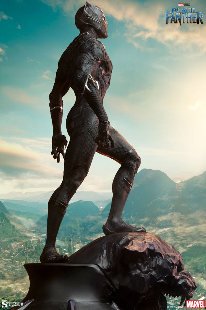 Black Panther Premium Format Figure