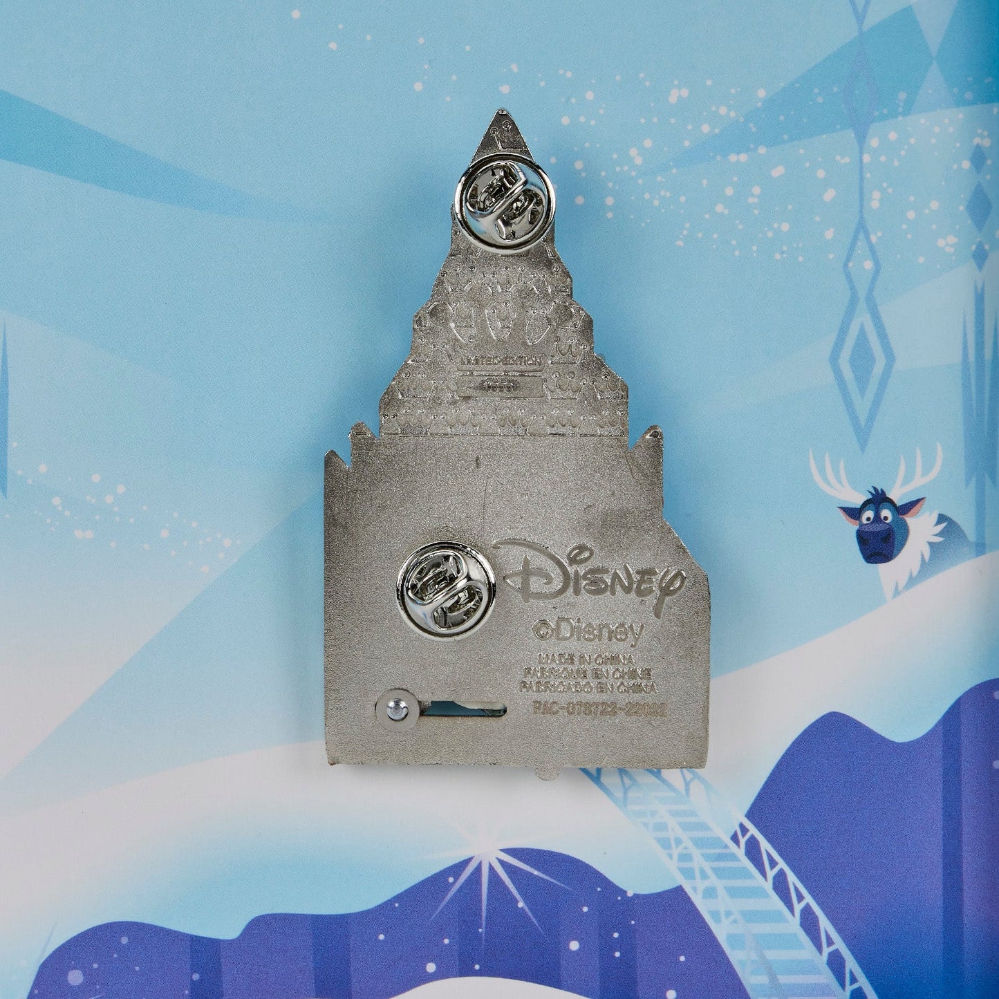 Disney Frozen Castle 3" Collector Pin