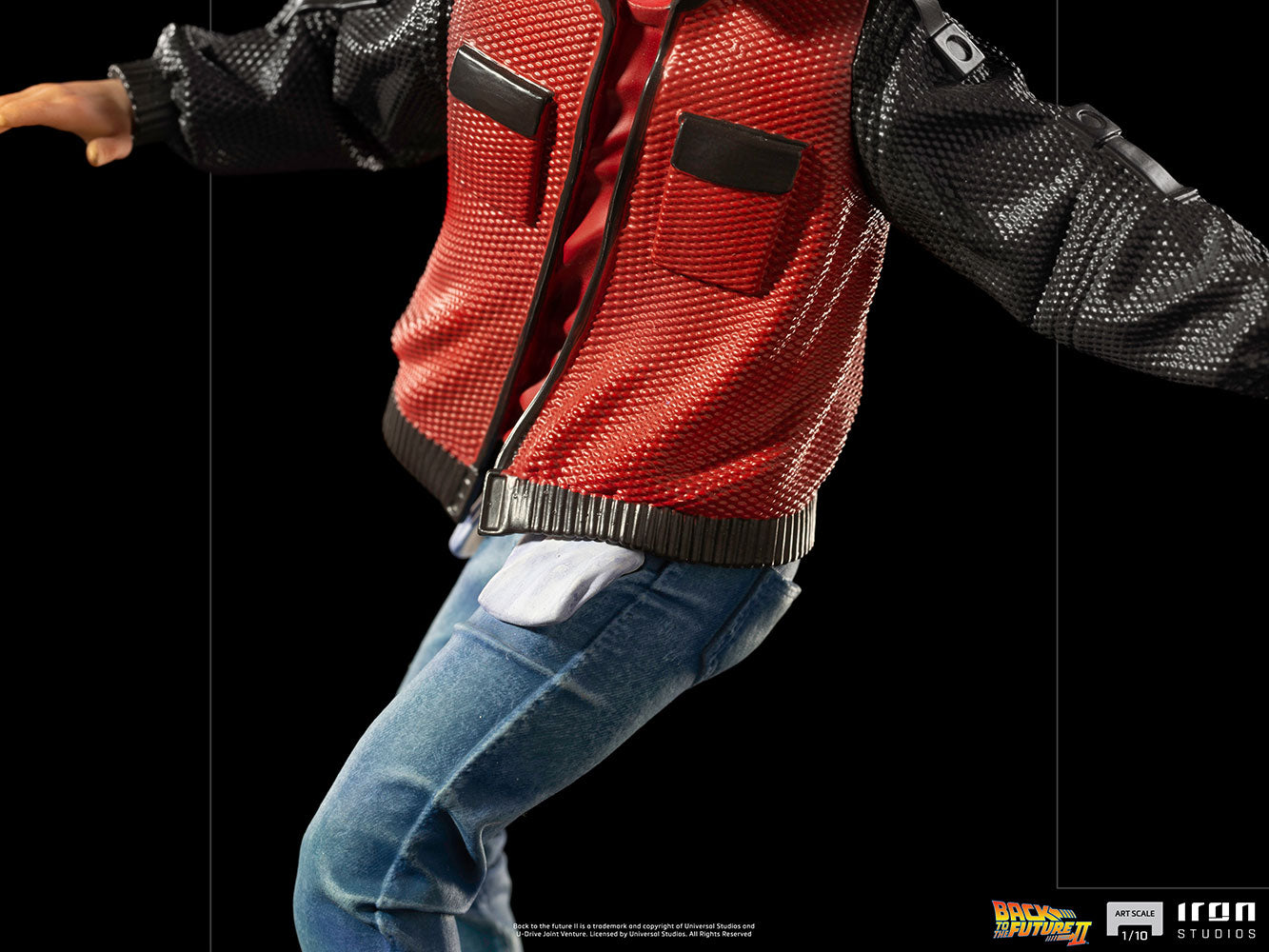 Marty McFly On Hoverboard 1:10 Scale Iron Studios