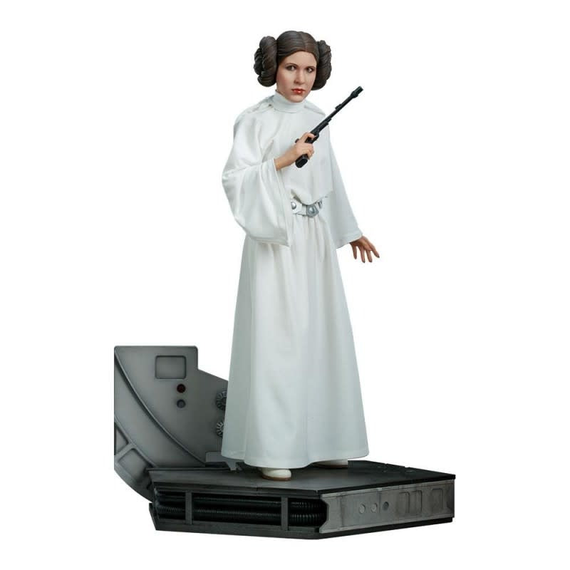 Princess Leia Premium Format Figure by Sideshow Collectibles