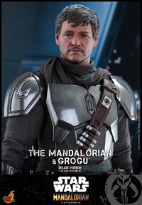 The Mandalorian And Grogu (Deluxe Version) 1:6 Scale Figure
