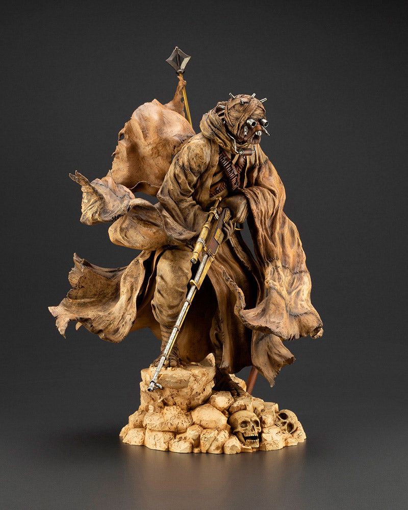 ARTIST SERIES TUSKEN RAIDER ART FX STATUE