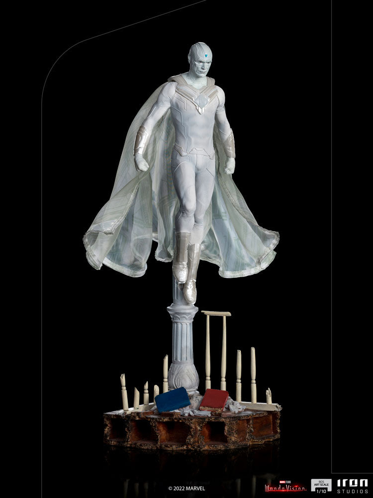 WHITE VISION 1:10 STATUE