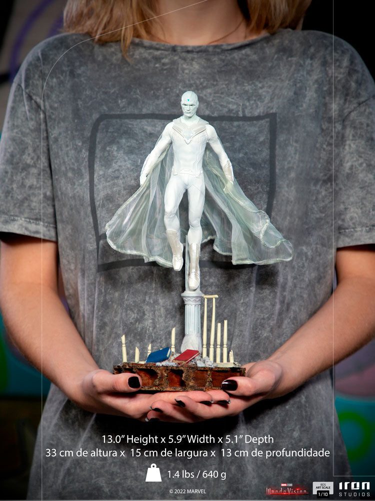 WHITE VISION 1:10 STATUE